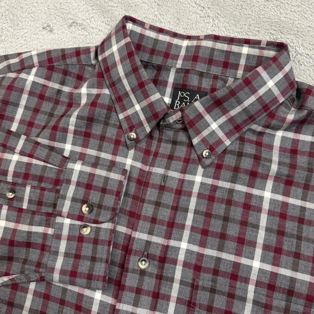 Jos. A. Bank Men's Plaid Shirt Size XL Long Sleeve Button Front Excellent Cond.